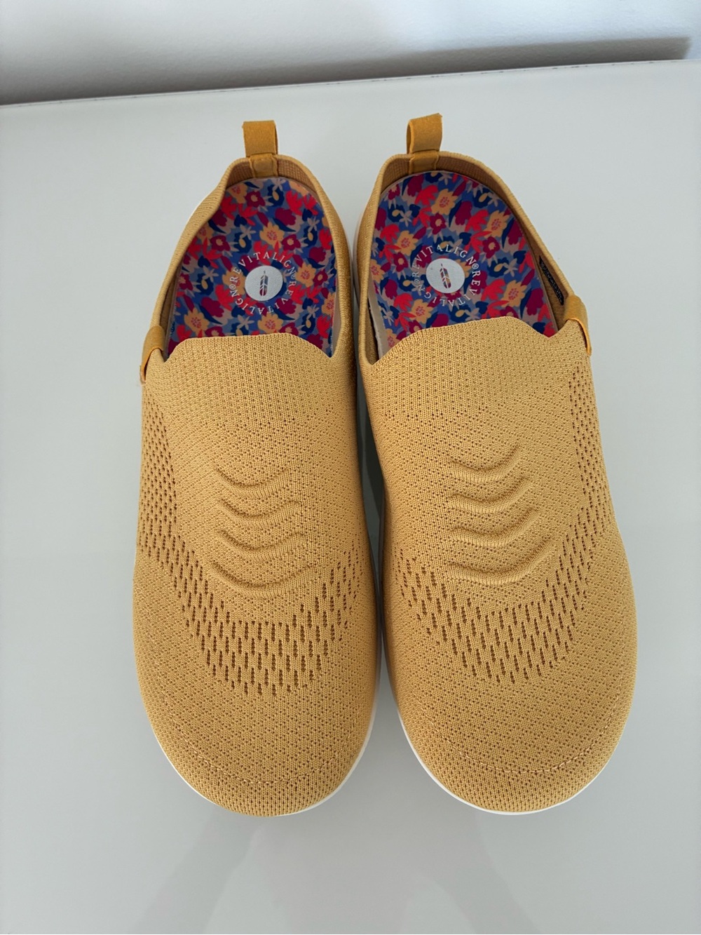 REVITALIGN Stella Orthotic Mustard Yellow Slip-On Knit Sneakers Size 10